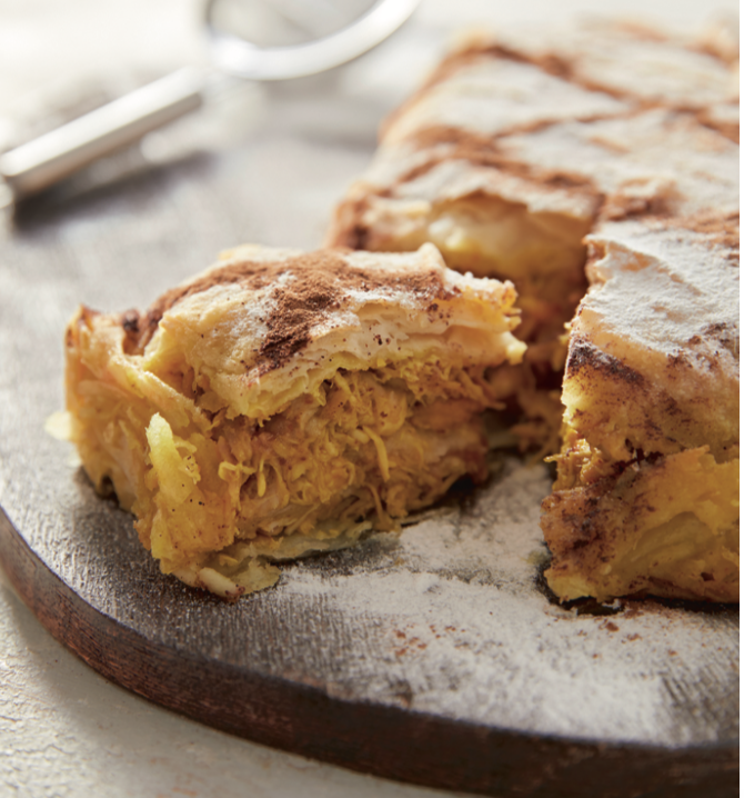 Tavuklu Bademli Pastilla